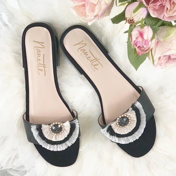 Nanette Lepore Shoes - ✂️ 🎉HP🎉Brand new Nanette Lepore Sandals Black